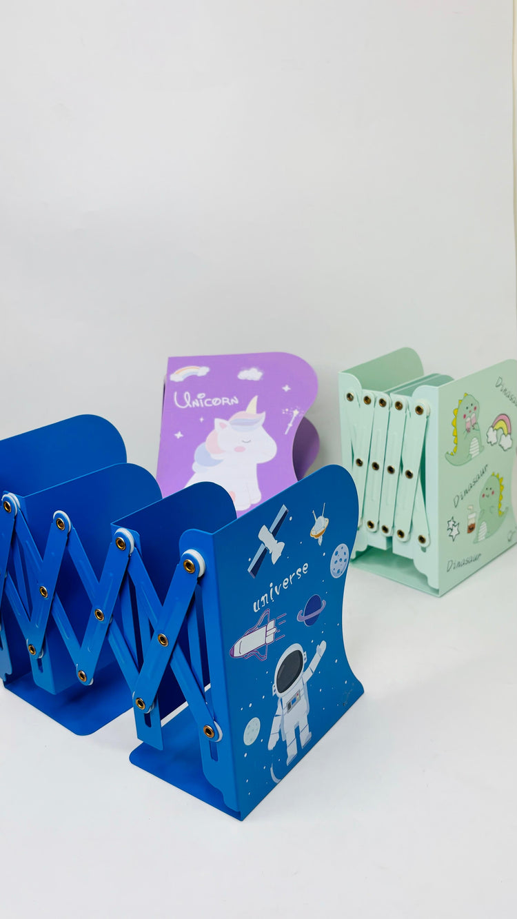 Multi-Design Expandable Book Shell For Study Table