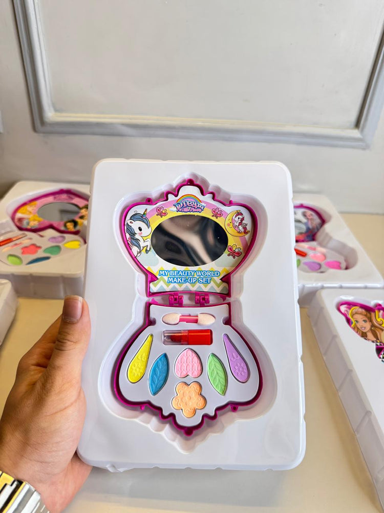 Kids Compact Makeup Kit
