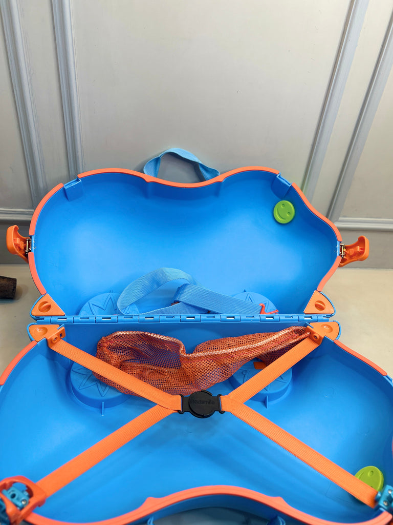 Sitting Kids Trolly