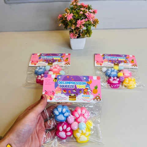 4-Pcs Mini Cat Paw Squishy Toy With Different Colours