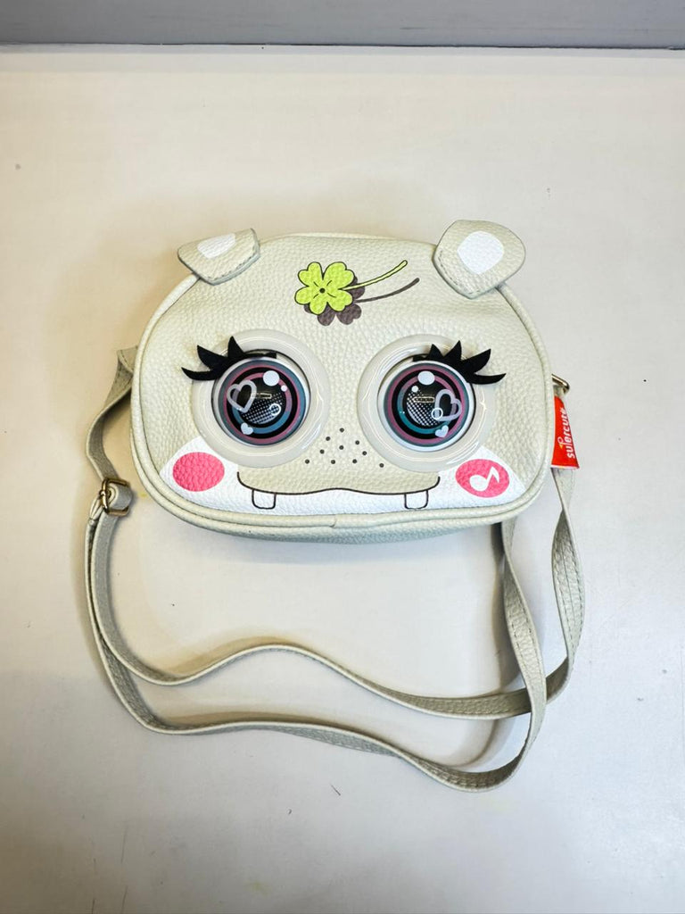 Eye's Blink Bag