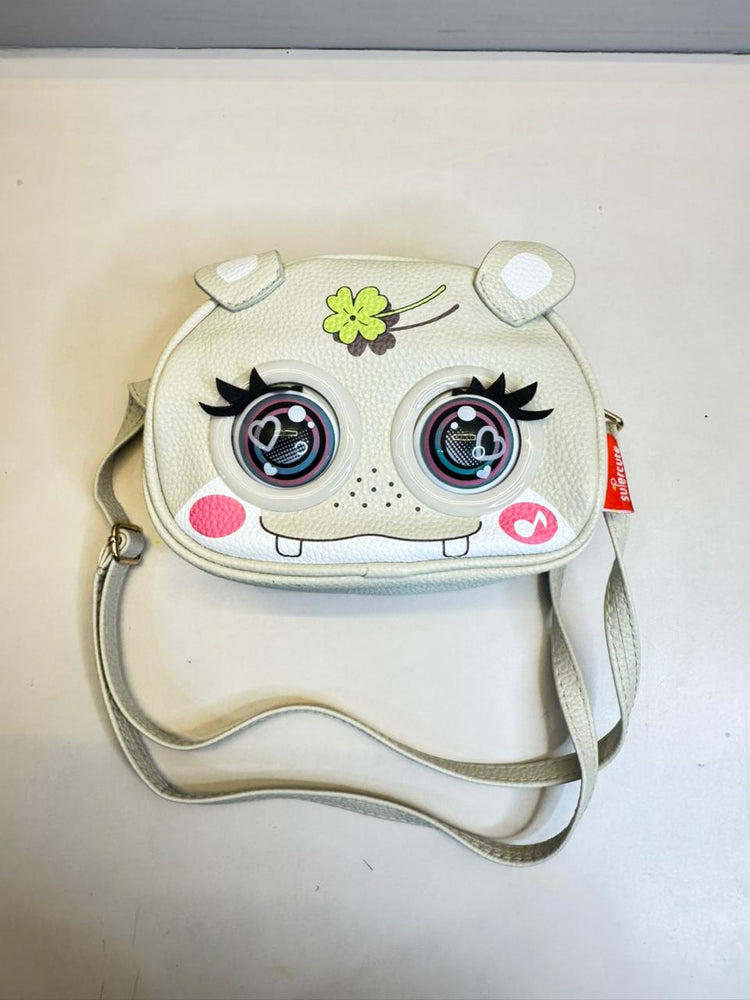 Eye's Blink Bag