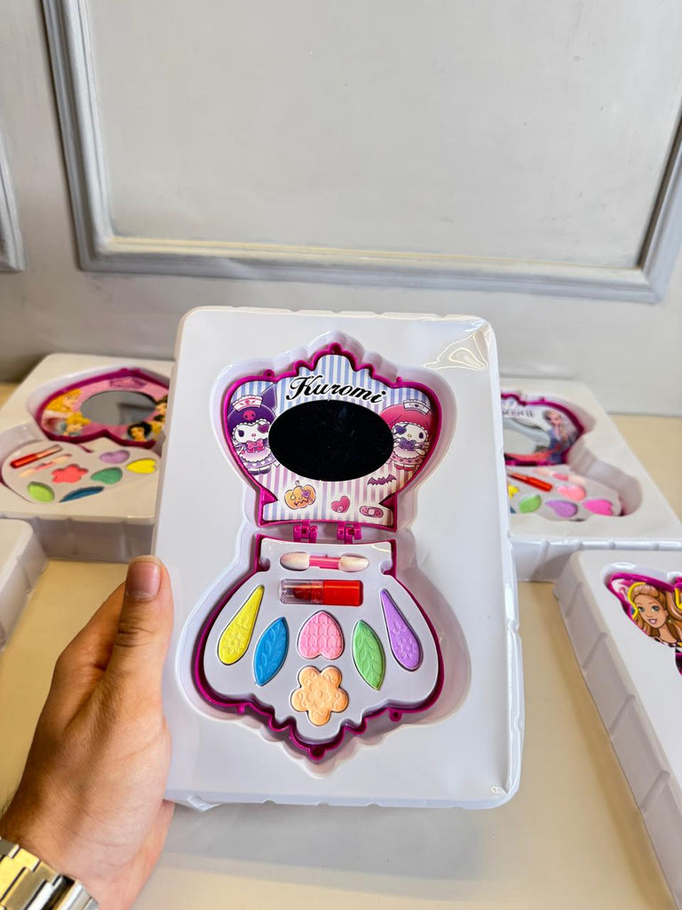 Kids Compact Makeup Kit